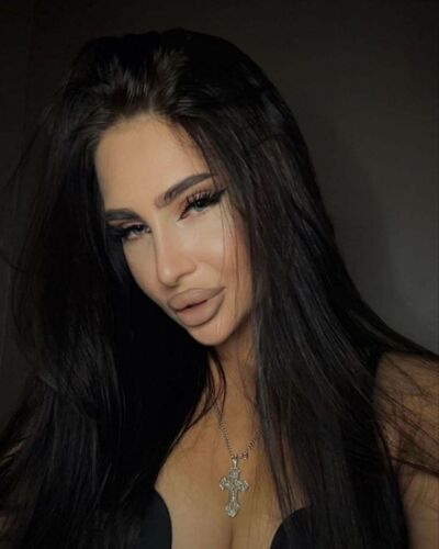  ,   Diana, 26 ,   ,   