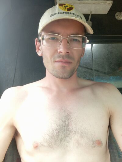  ,   Artiom, 31 ,   ,   , c 