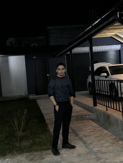  ,   Hasan, 25 ,   ,   