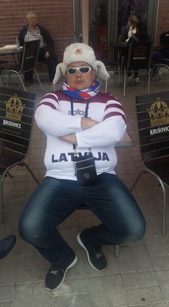  ,   Raimonds, 48 ,   ,   , c 