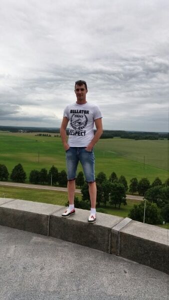  ,   Pasha, 33 ,   ,   , c 