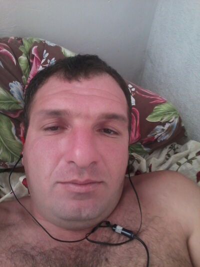  ,   Lasha, 42 ,   ,   , c 