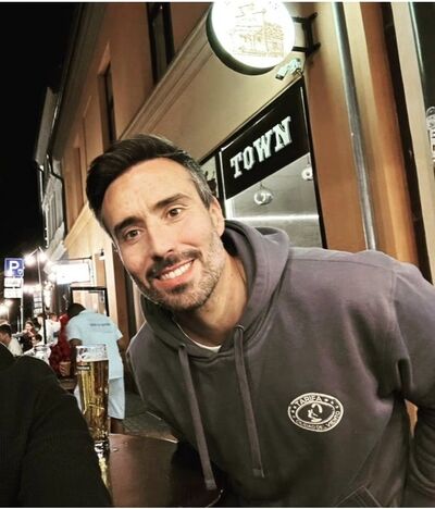  Barcelona,   , 40 ,   ,   