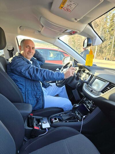  Bielefeld,   Anar, 46 ,     , c 