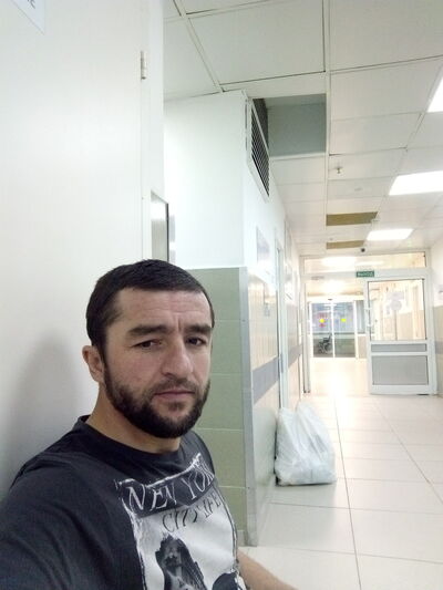  ,   Joni, 39 ,  