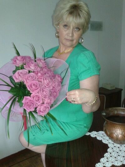  ,   Scarllet, 61 ,     , c 