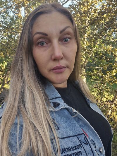  ,   Lyubov, 43 ,   ,   