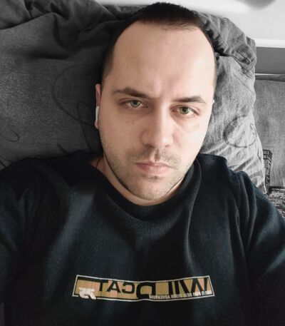  ,   Vlad, 32 ,   ,   