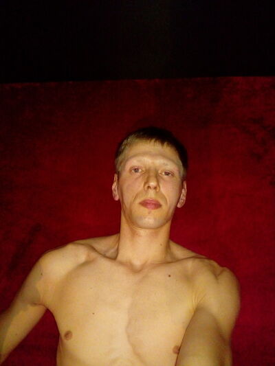  --,   Alexx, 40 ,   