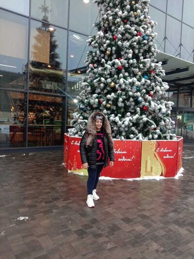  -,   Ekaterina, 54 ,   c 