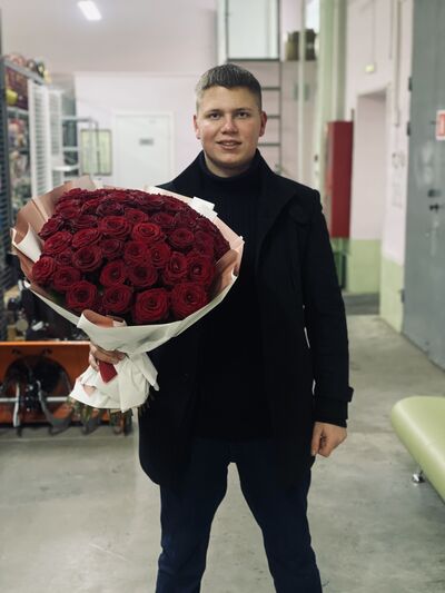  ,   Ilya, 23 ,   ,   