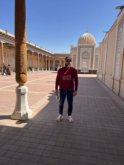  ,   Bekzod, 37 ,   ,   