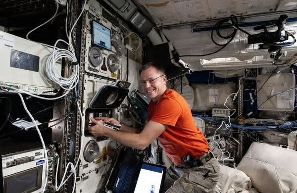  ,   Lucas, 53 ,   ,   