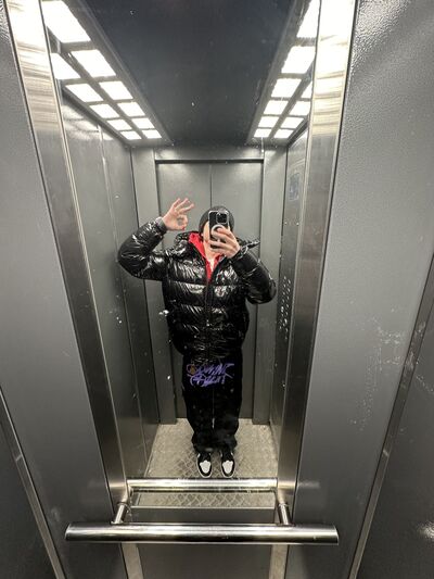  ,   Michael, 24 ,   ,   