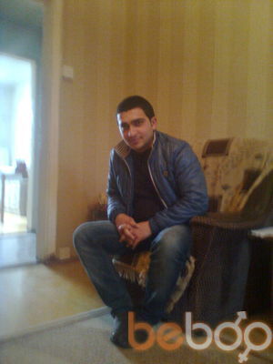  1867665  Rrrrr, 37 ,    