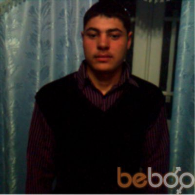  ,   Vlad, 32 ,   