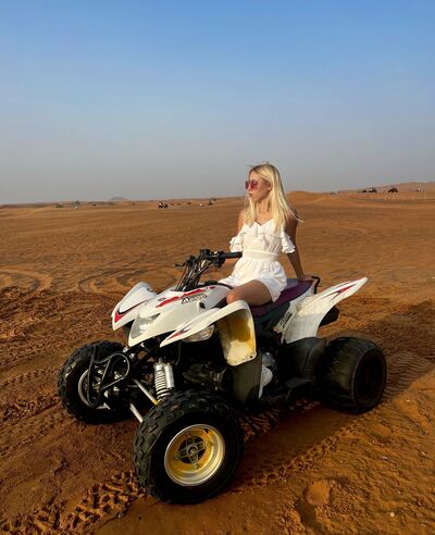  ,   Yana, 27 ,   ,   , c , 