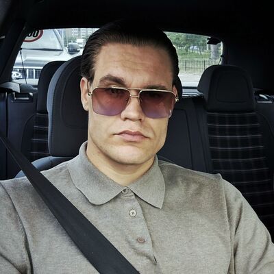  ,   Danny, 27 ,   ,   