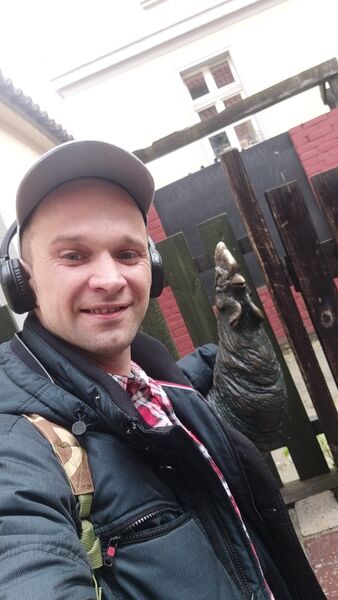  ,   DENYS, 42 ,   ,   , c , 