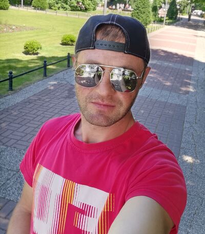  ,   Sergej, 41 ,   ,   , c 
