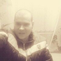  ,   Lubomir, 32 ,   