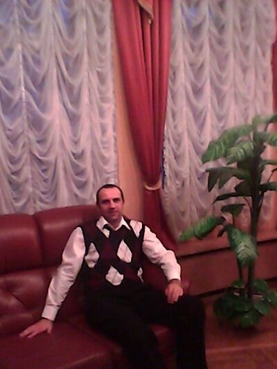  ,   Aleksandr, 44 ,   ,   , c 