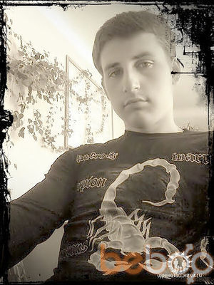  ,   Alex, 33 ,   