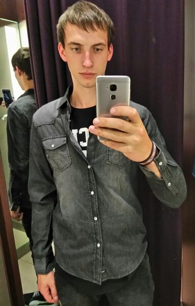  ,   Reinis, 27 ,   , 