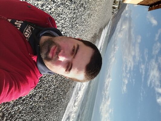  ,   Majid, 30 ,   ,   , c 