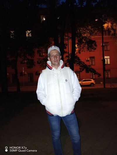  ,   Aleks, 32 ,   ,   