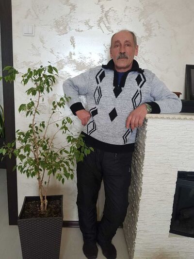  ,   Wasilij, 64 ,   ,   