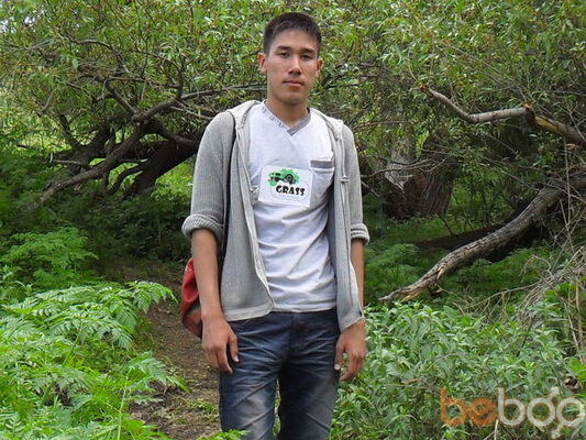  ,   Nursultan, 32 ,   ,   , c , 