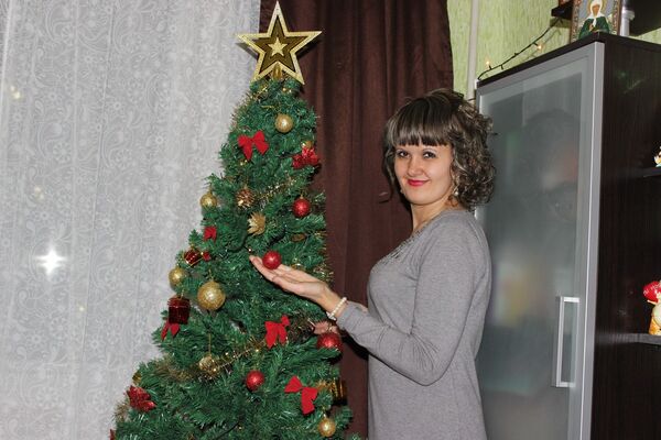  ,   Elena, 38 ,   ,   , c 