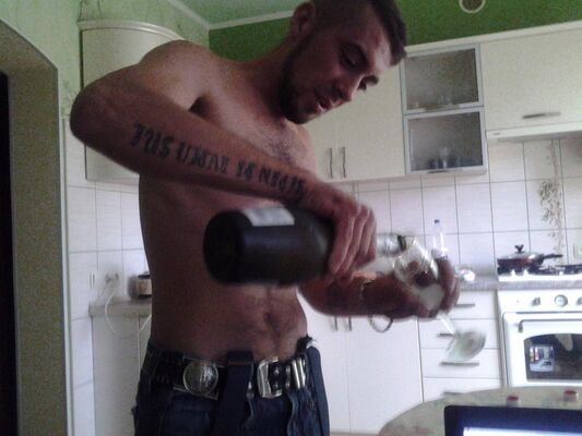  ,   Anton, 40 ,   ,   , c 