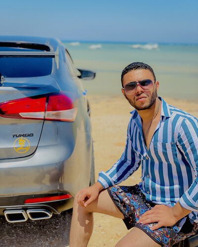  Az Zaqaziq,   Mazen, 25 ,   ,   