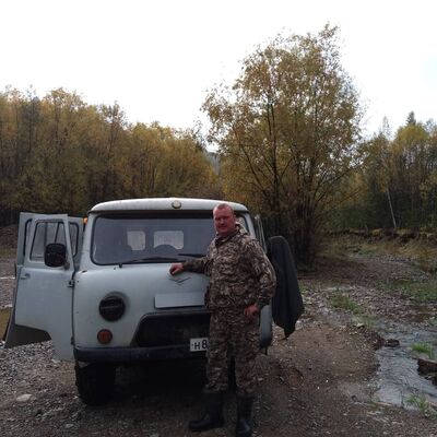 ,   Pavel, 40 ,   ,   , c 