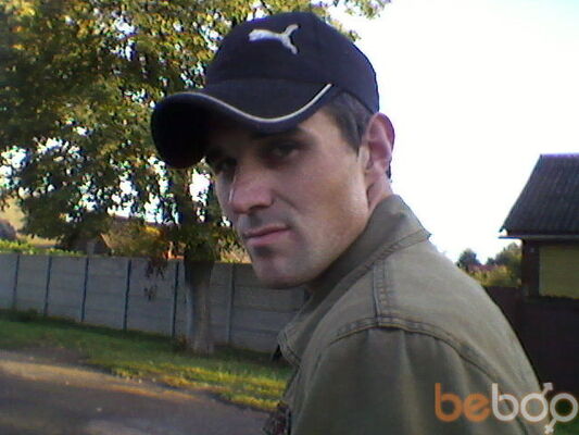  ,   Leonid, 37 ,   