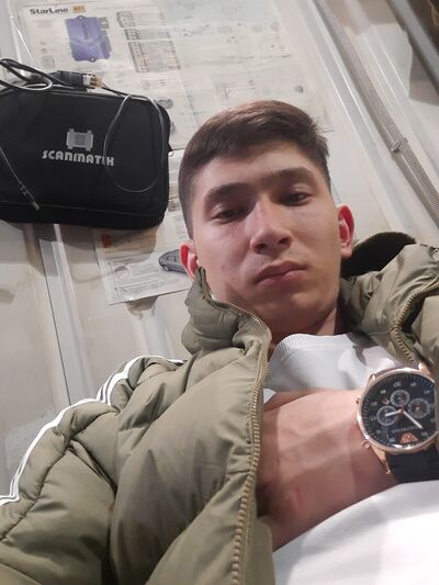  ,   Ilya, 25 ,   ,   , c , 