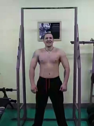  ,   Sergej, 44 ,   ,   , c , 