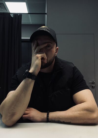 ,   Mark, 35 ,   ,   