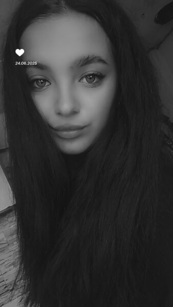  ,   Maren, 21 ,   ,   