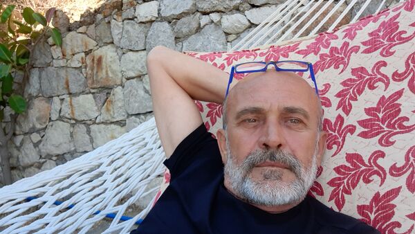  ,   Ali, 56 ,   ,   