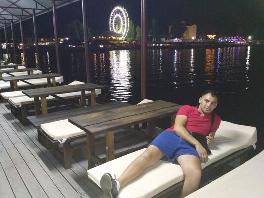  ,   Andriy, 32 ,   