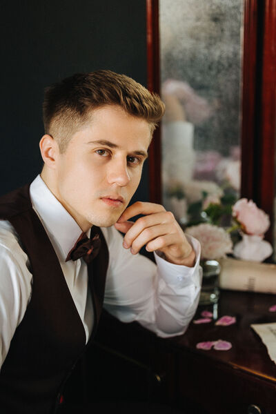  Anqing,   , 25 ,   ,   