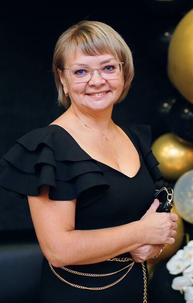  ,   Natalia, 51 ,   c 