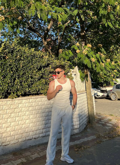  ,   Aslan, 34 ,   ,   