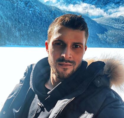  ,   Kostikkis, 38 ,   ,   
