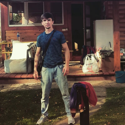  ,   Ali, 28 ,   ,   