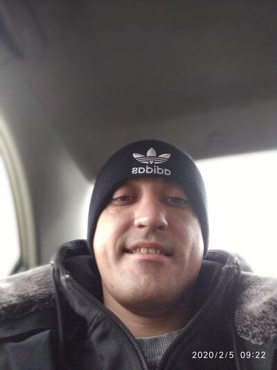  ,   Sergei, 37 ,   ,   , c 