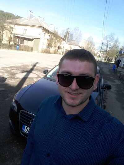  Veseli,   , 32 ,   ,   , c 